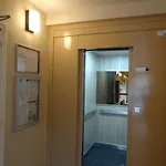 Ste Cécile à 50 Mètres De La *