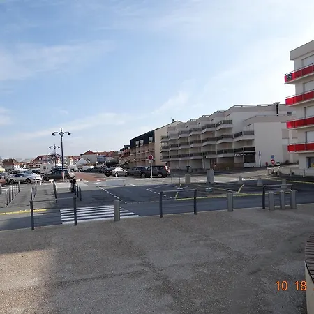 Appartement Ste Cecile A 50 Metres De La