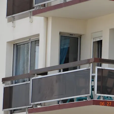 Ste Cecile A 50 Metres De La Appartement *