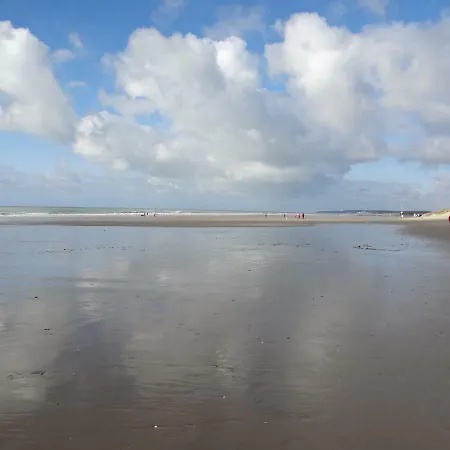 Appartement Ste Cecile A 50 Metres De La *