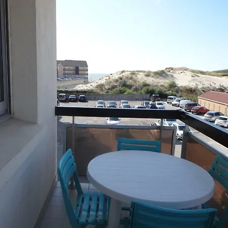 Ste Cecile A 50 Metres De La Camiers