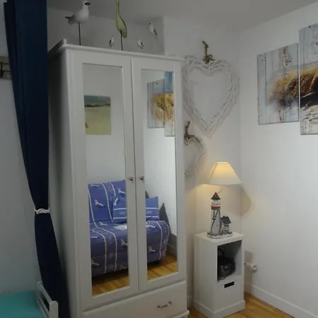 Ste Cecile A 50 Metres De La * Camiers